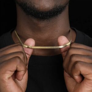 Le collier Gold snake